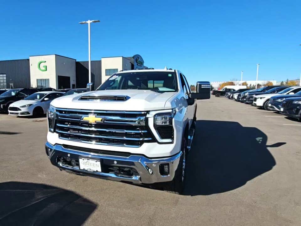 2025 Chevrolet Silverado 3500HD LTZ AWD
