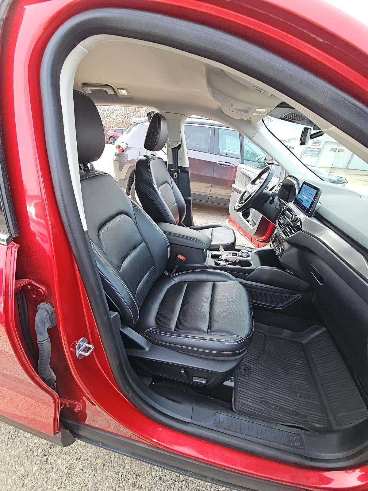 2021 Ford Escape Hybrid Titanium AWD