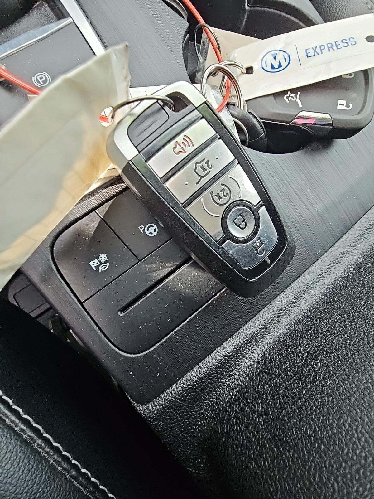 2021 Ford Escape Hybrid Titanium AWD