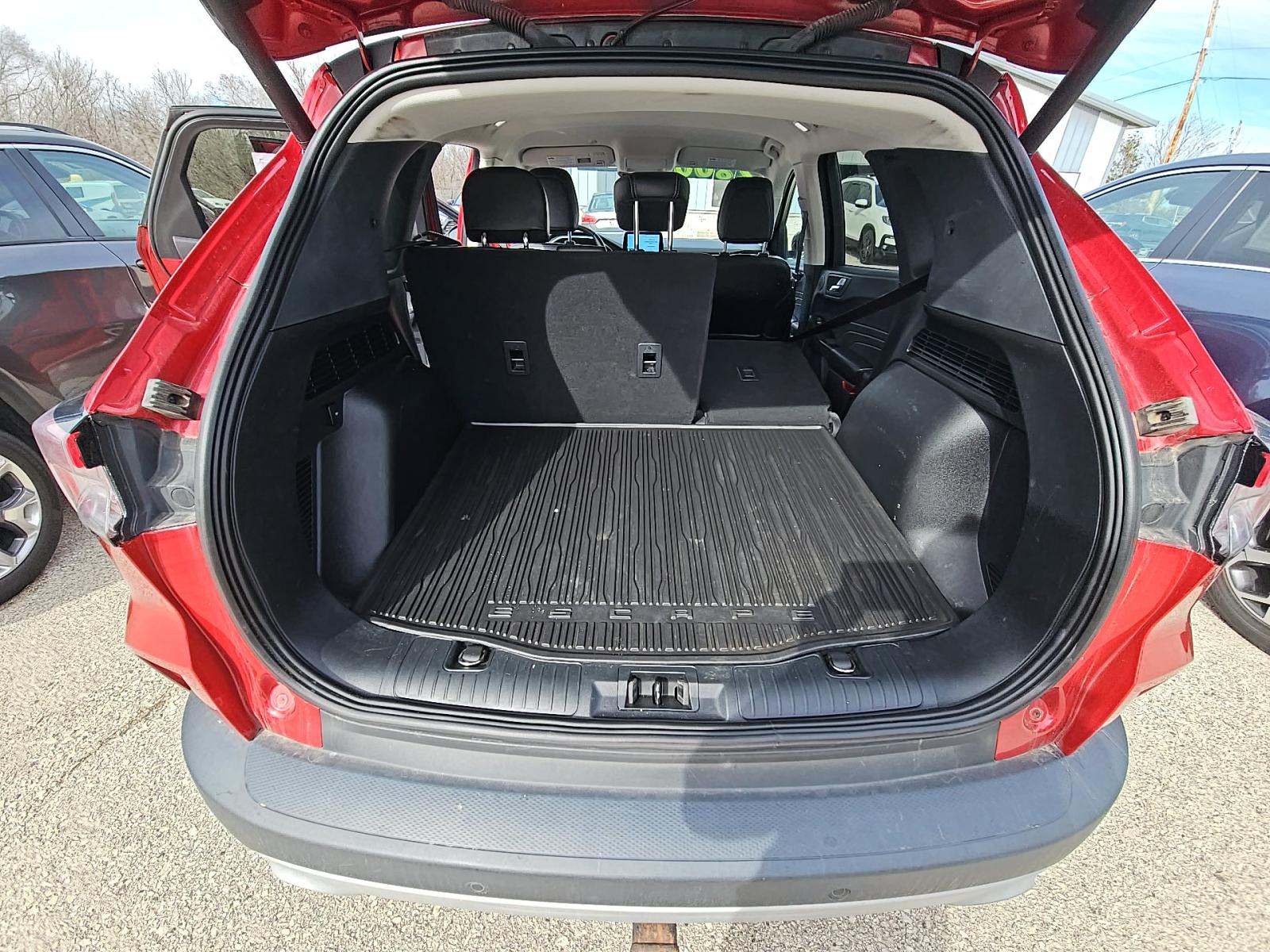 2021 Ford Escape Hybrid Titanium AWD