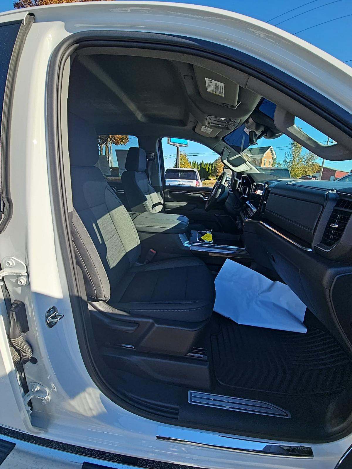 2024 Chevrolet Silverado 2500HD LT AWD