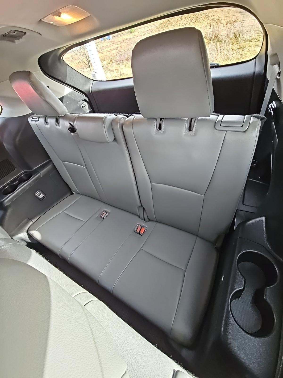 2022 Toyota Highlander XLE AWD