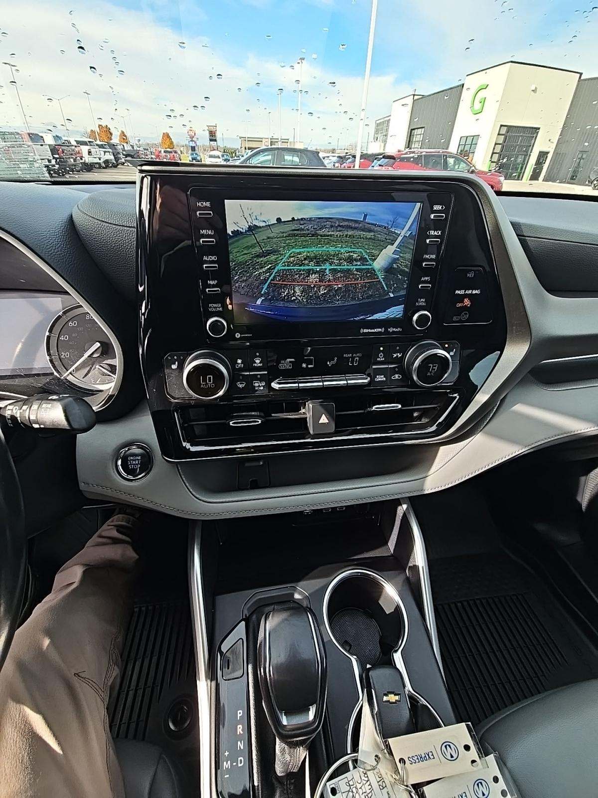 2022 Toyota Highlander XLE AWD