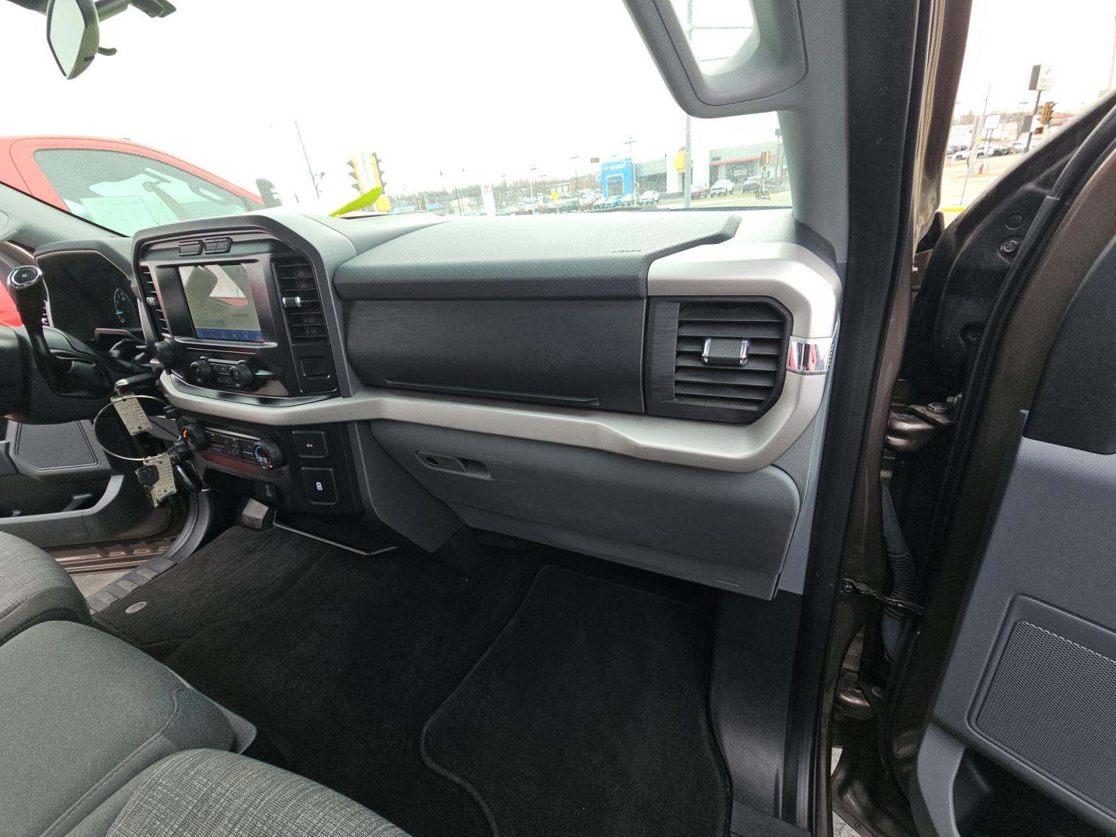 2022 Ford F-150 XLT AWD