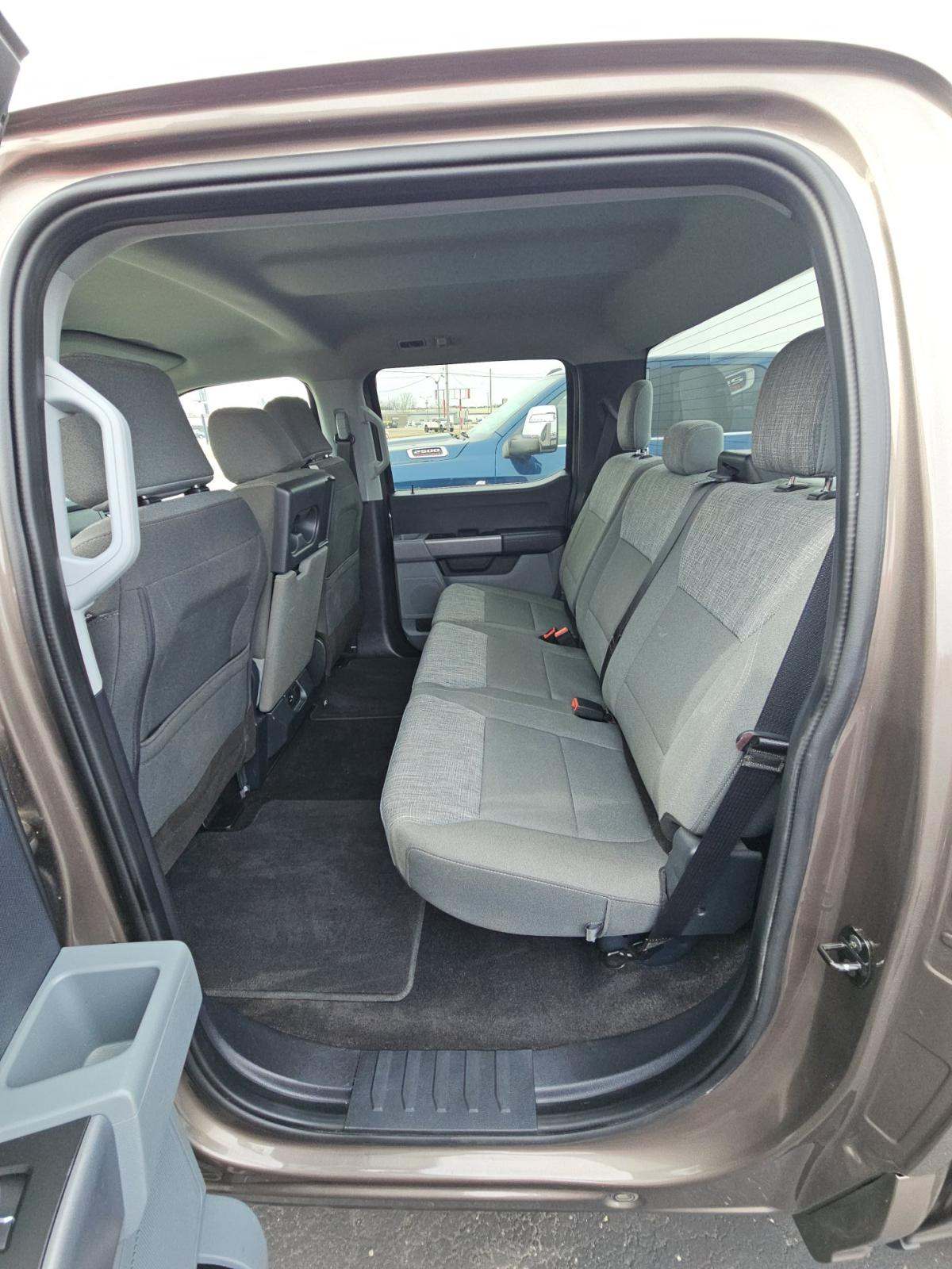 2022 Ford F-150 XLT AWD