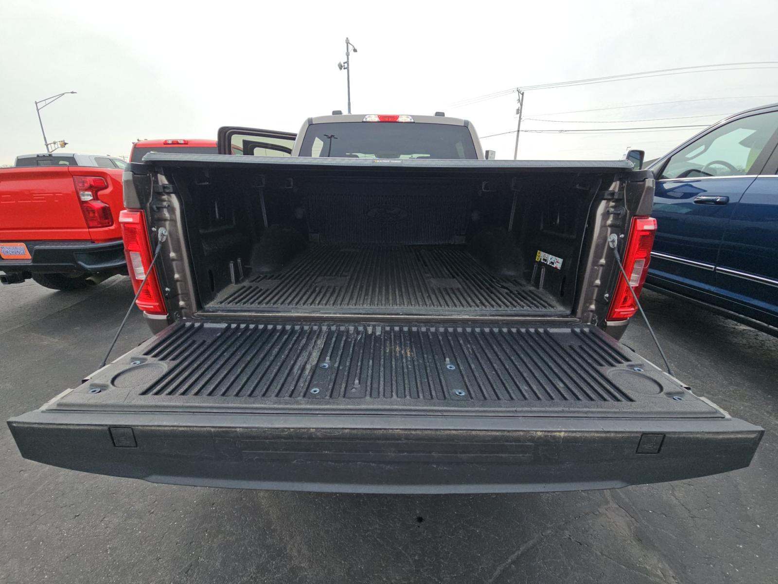 2022 Ford F-150 XLT AWD