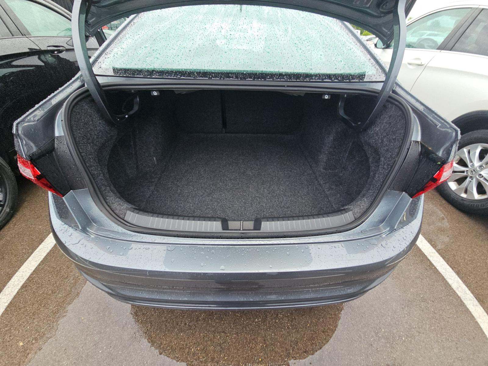 2025 Volkswagen Jetta 1.5T Sport FWD
