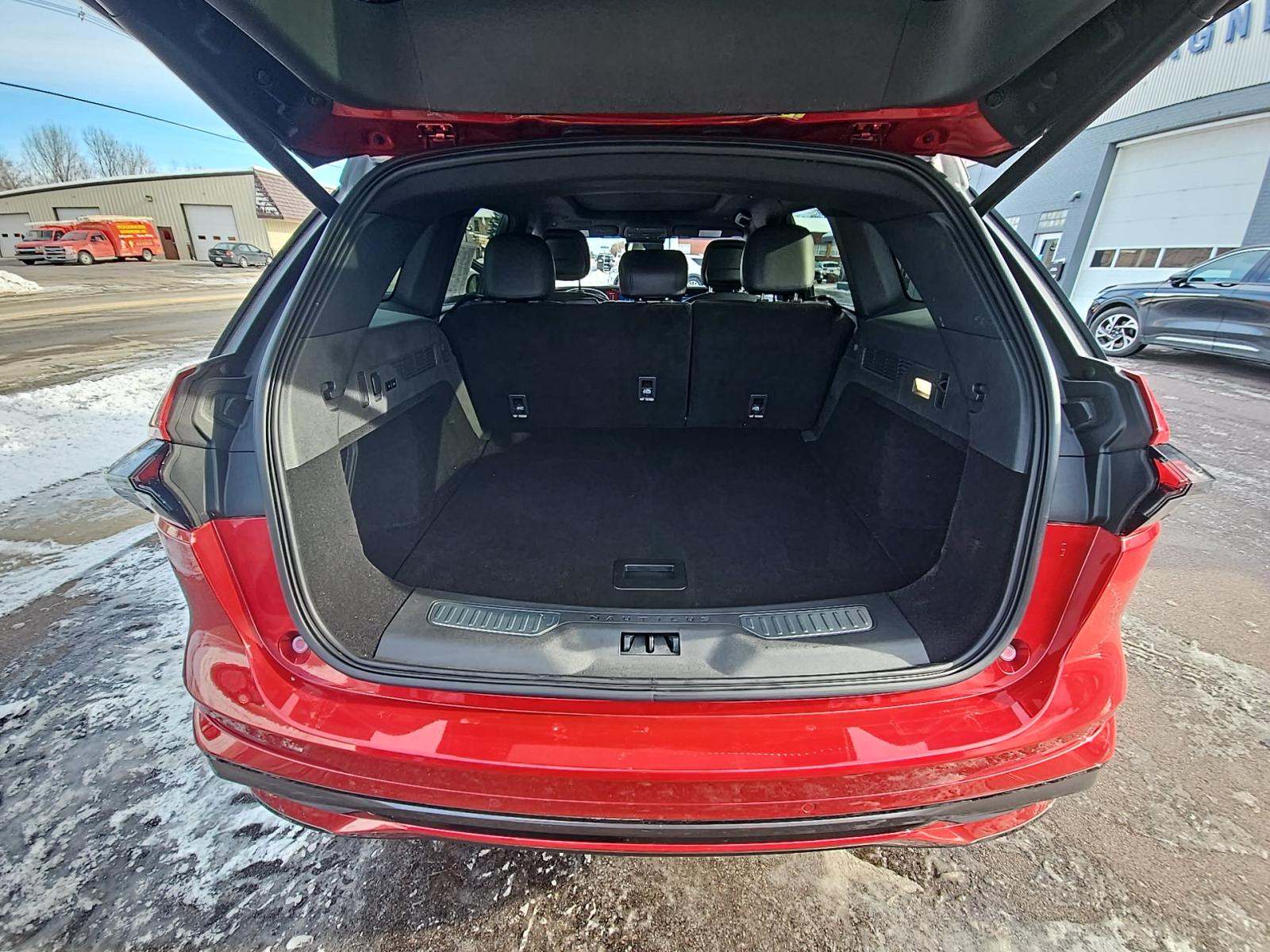 2024 Lincoln Nautilus Reserve AWD