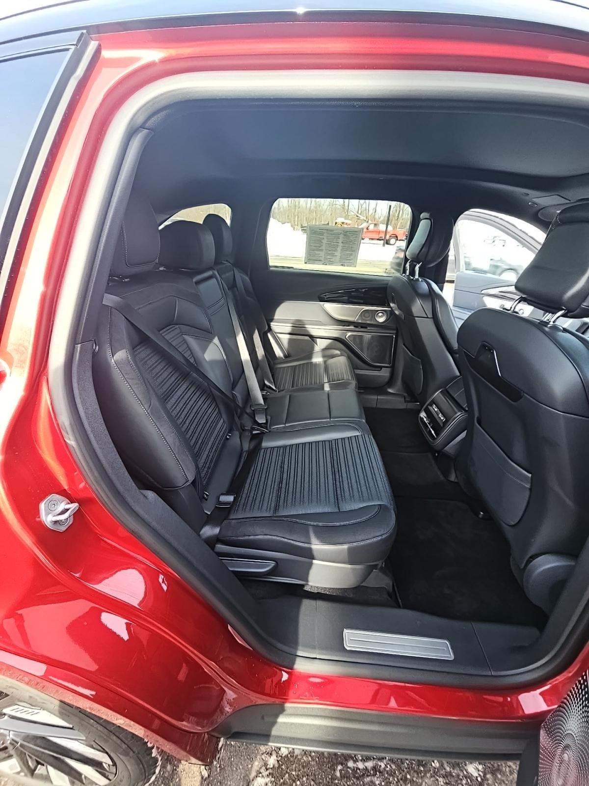 2024 Lincoln Nautilus Reserve AWD