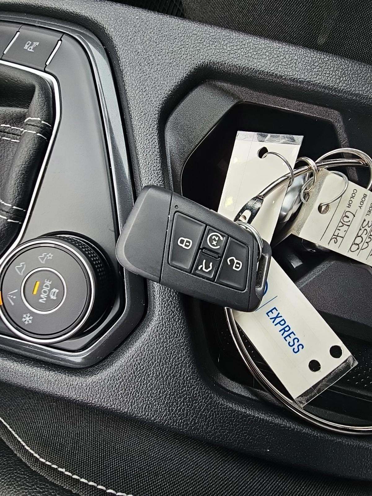 2022 Volkswagen Tiguan 2.0T SEL R-Line AWD