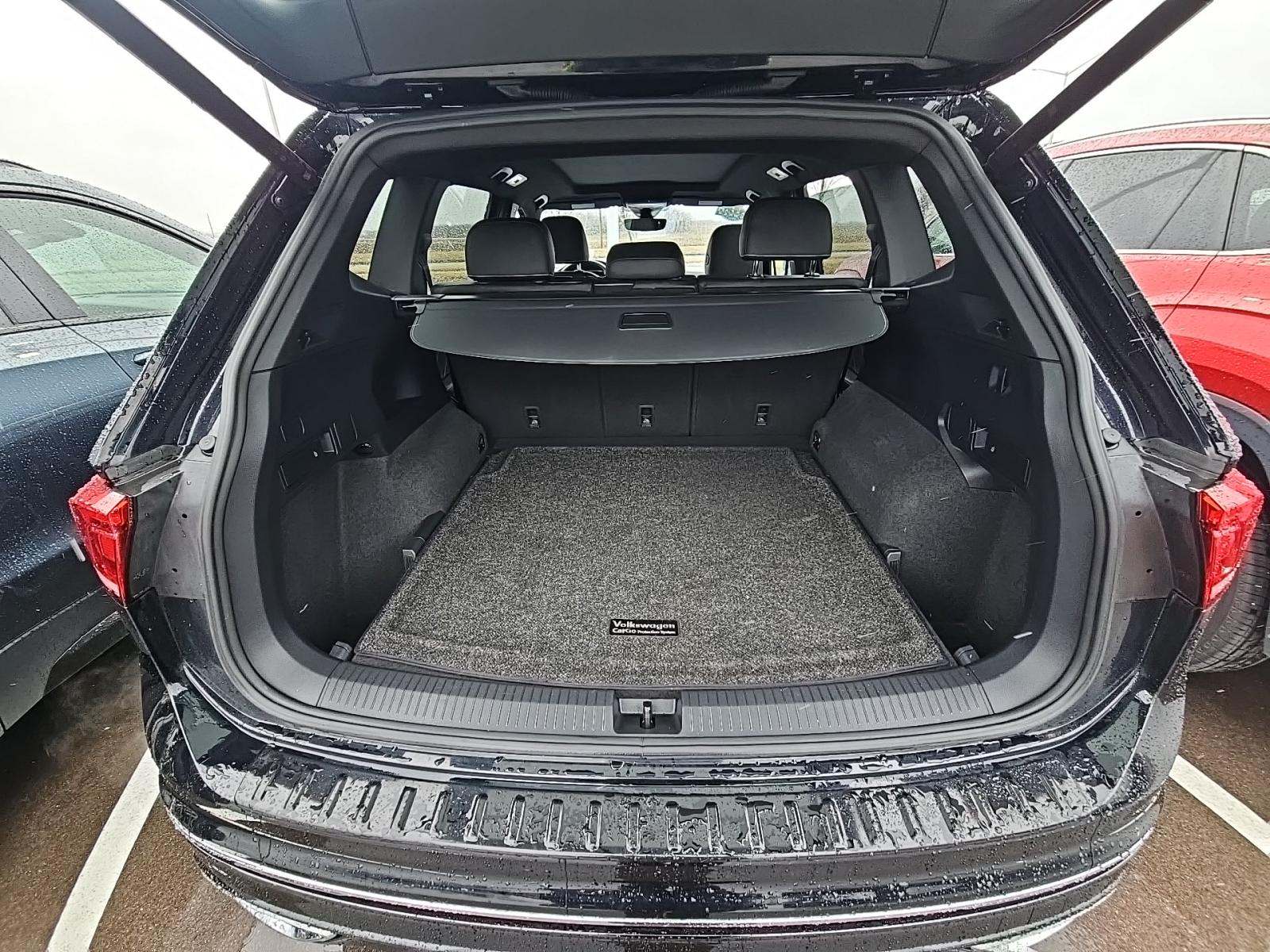 2022 Volkswagen Tiguan 2.0T SEL R-Line AWD