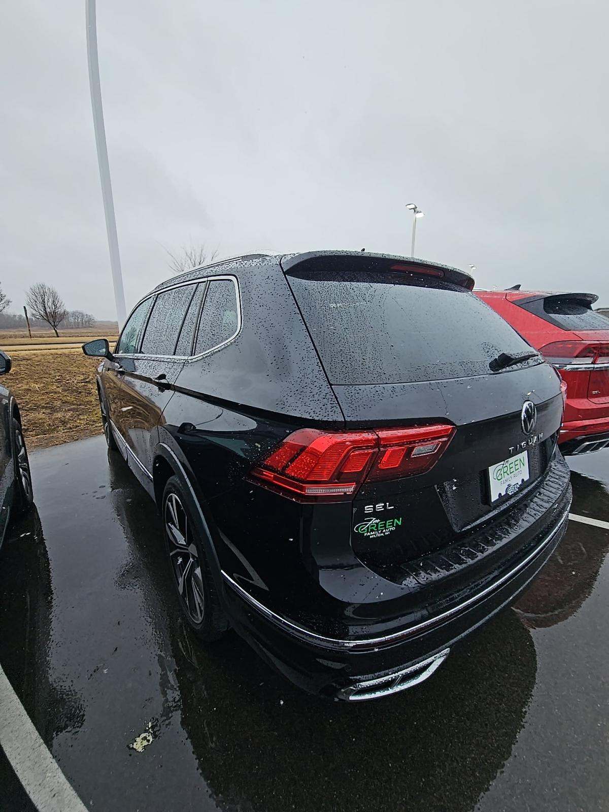 2022 Volkswagen Tiguan 2.0T SEL R-Line AWD