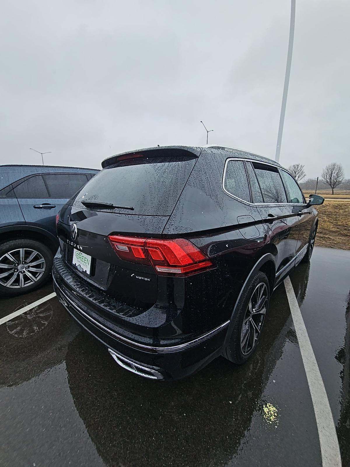 2022 Volkswagen Tiguan 2.0T SEL R-Line AWD