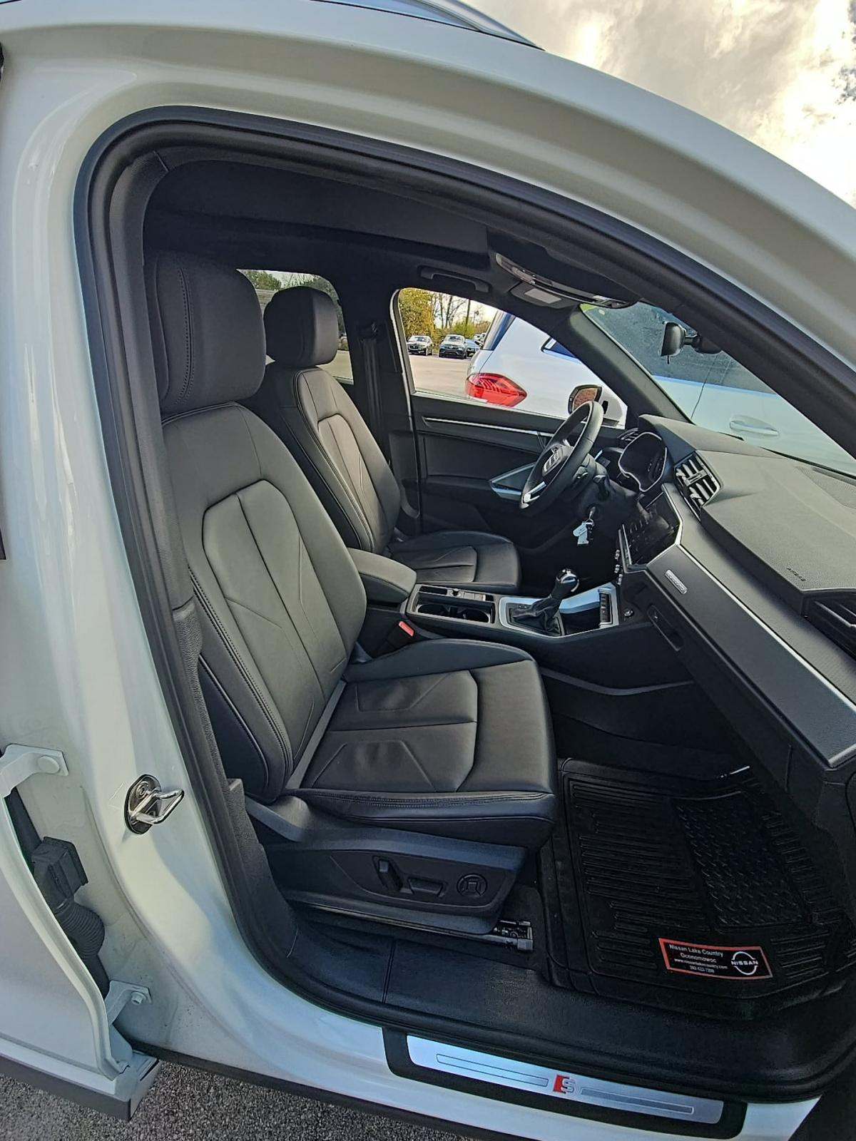 2025 Audi Q3 S line Premium AWD