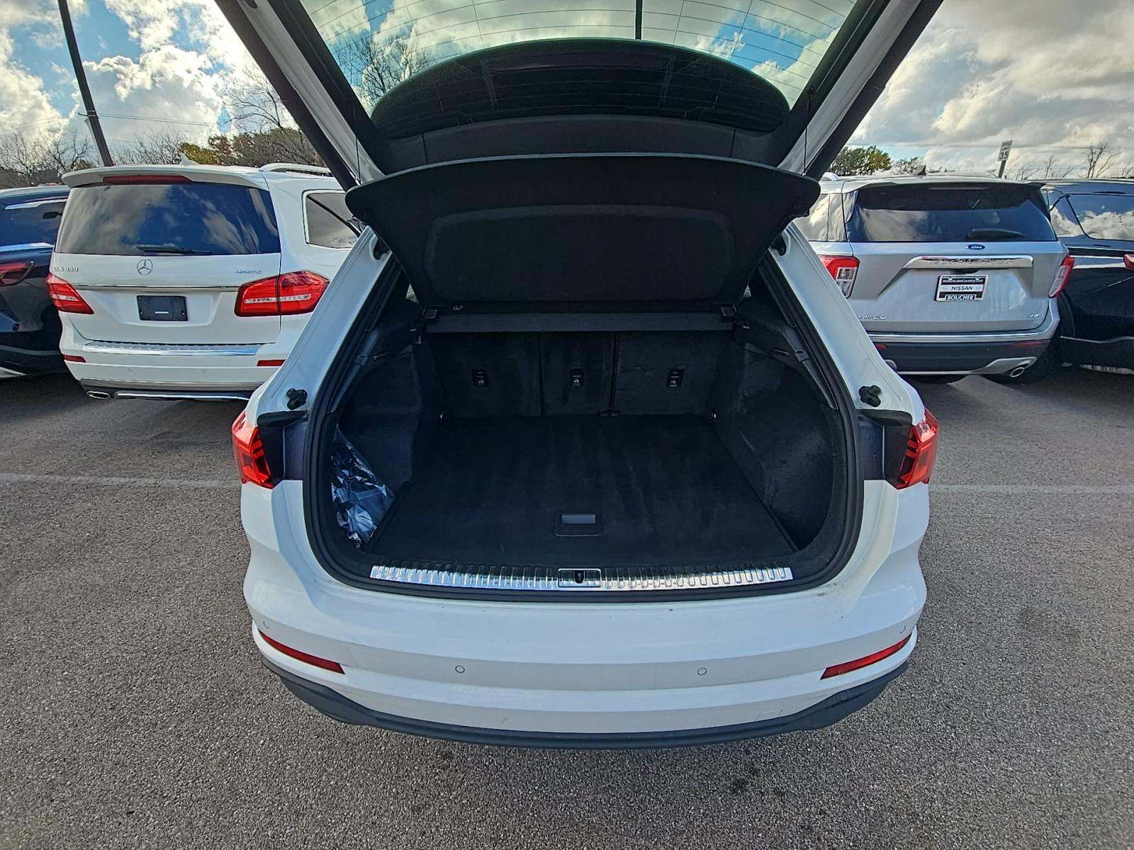 2025 Audi Q3 S line Premium AWD