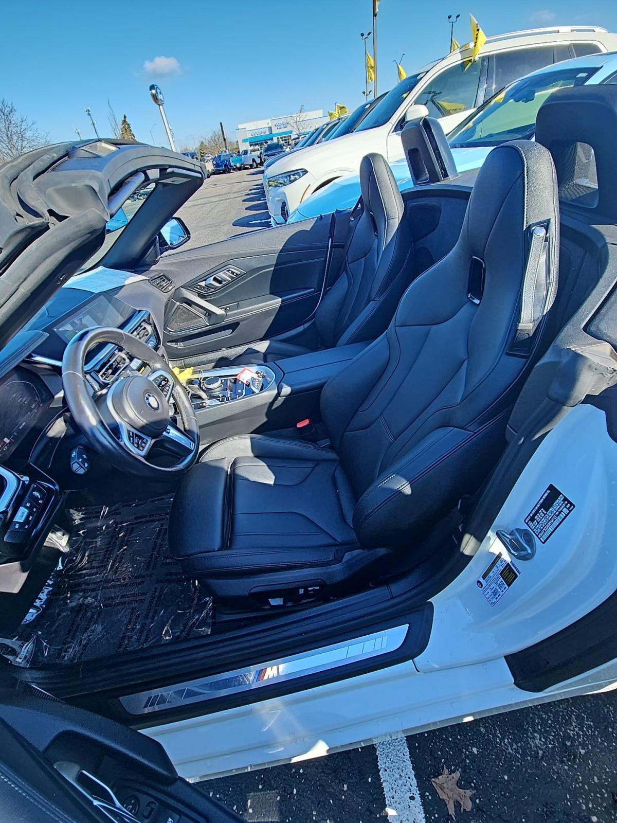 2025 BMW Z4 sDrive30i RWD