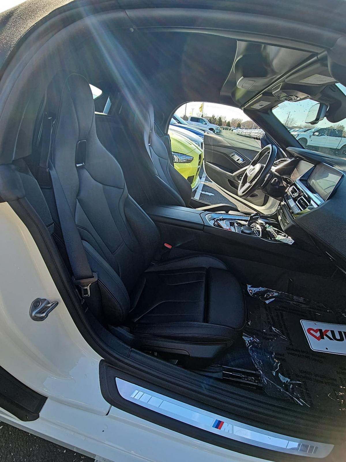 2025 BMW Z4 sDrive30i RWD