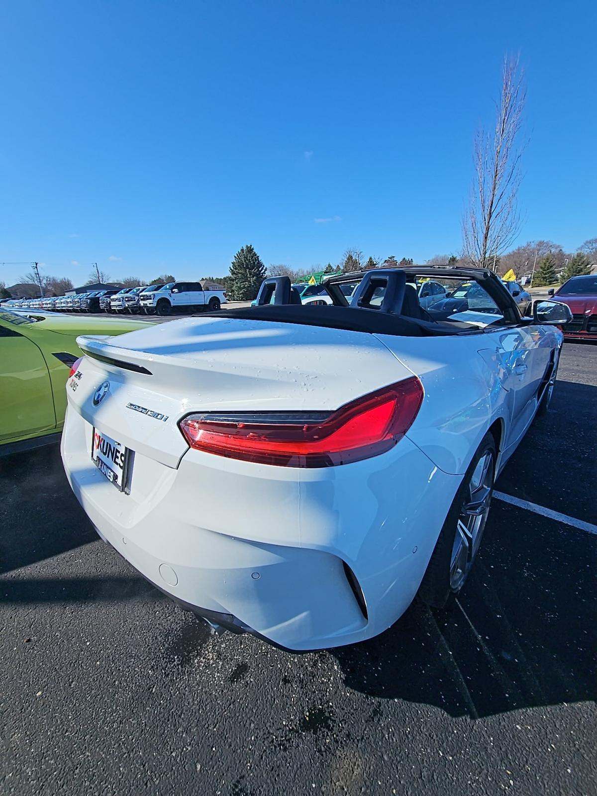 2025 BMW Z4 sDrive30i RWD