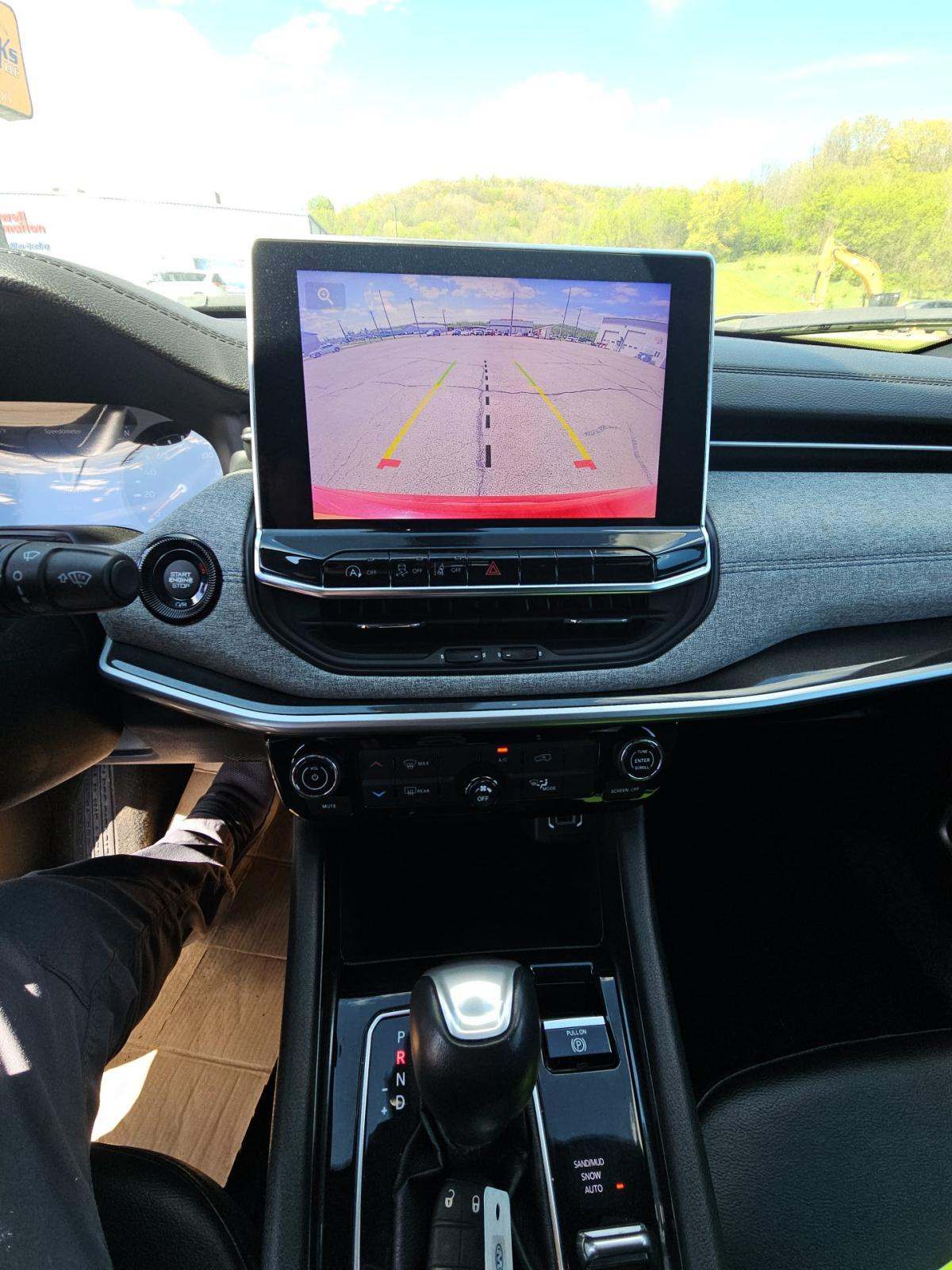 2023 Jeep Compass Latitude AWD