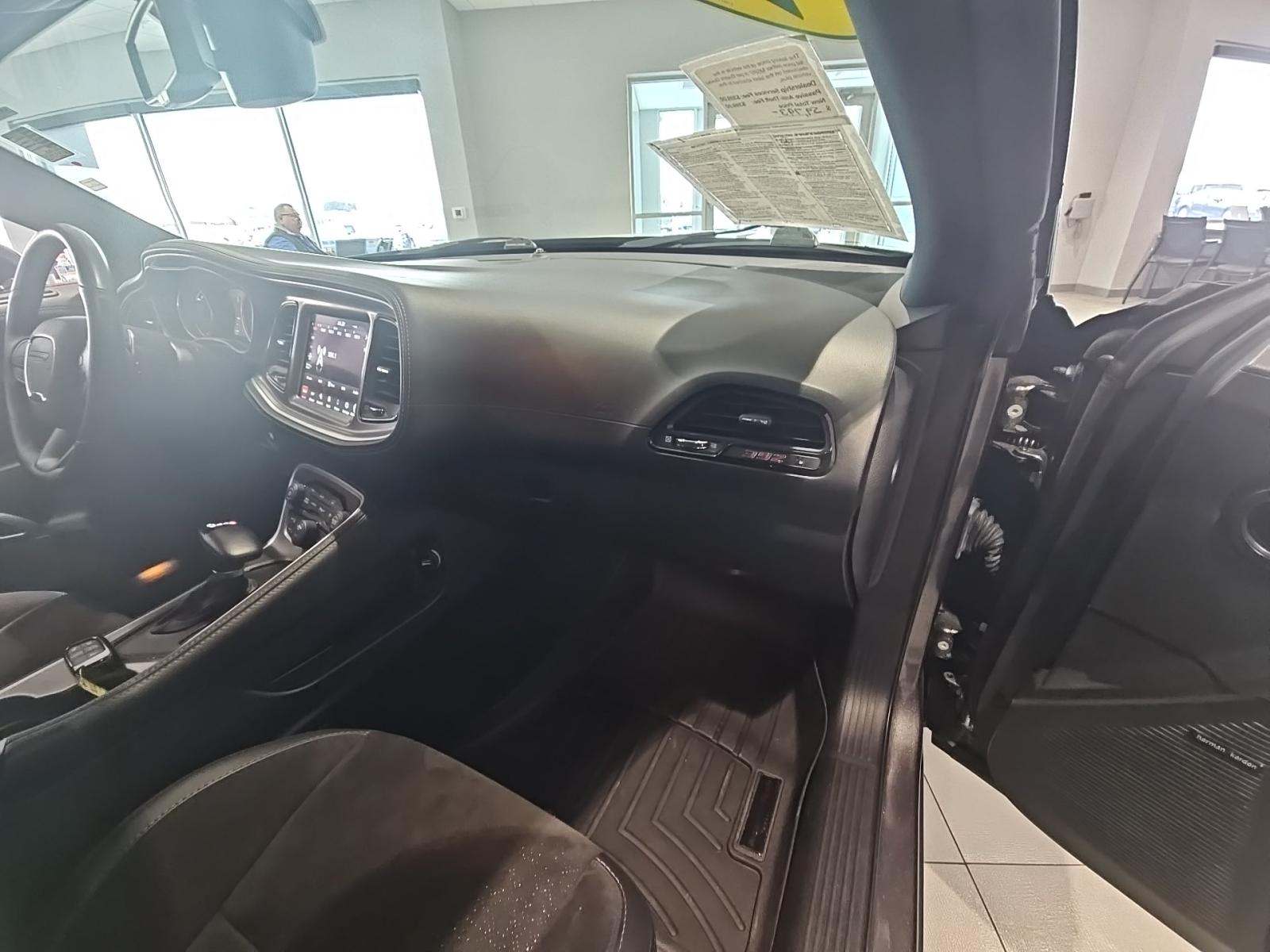 2022 Dodge Challenger R/T Scat Pack Widebody RWD