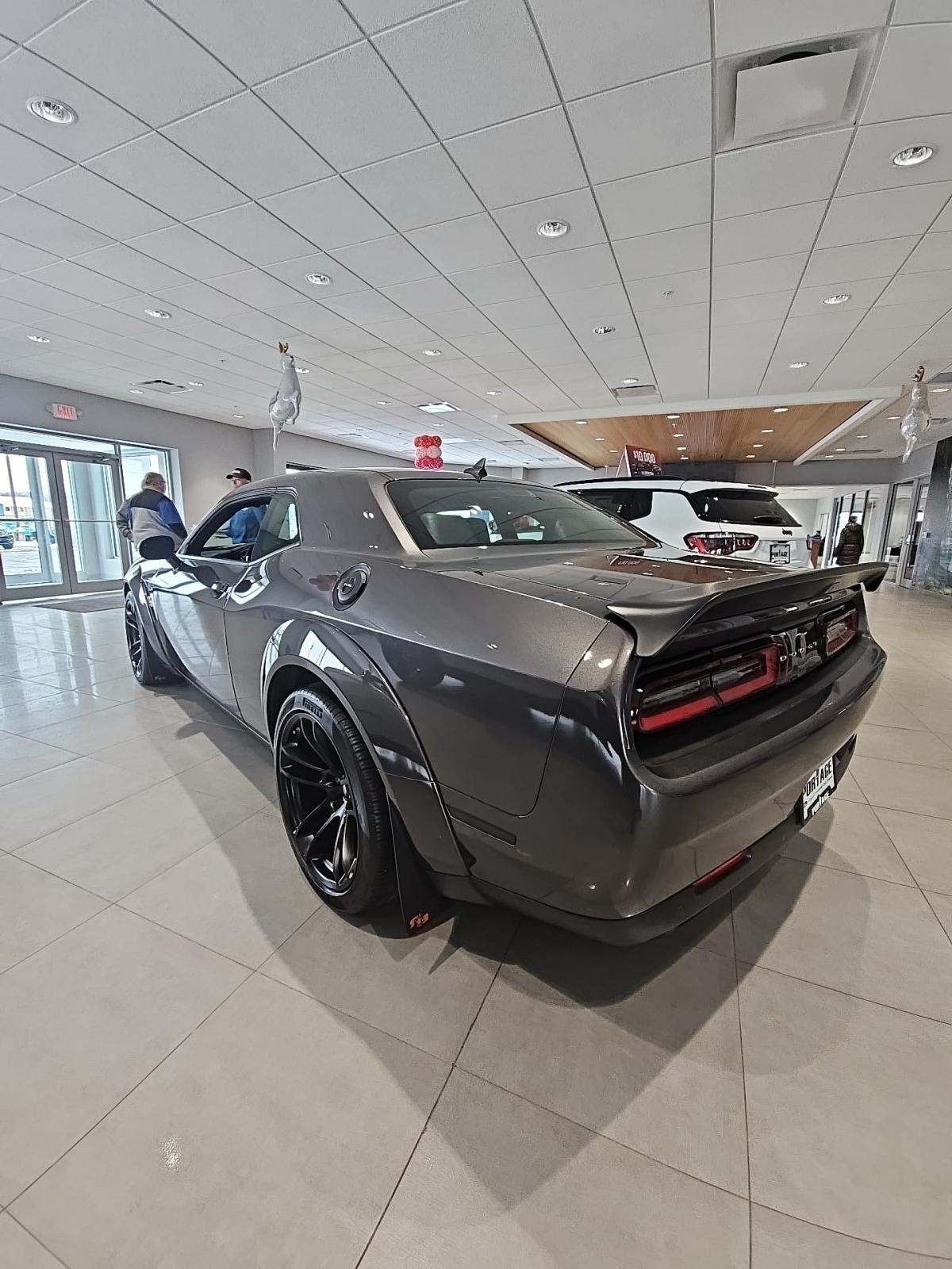 2022 Dodge Challenger R/T Scat Pack Widebody RWD