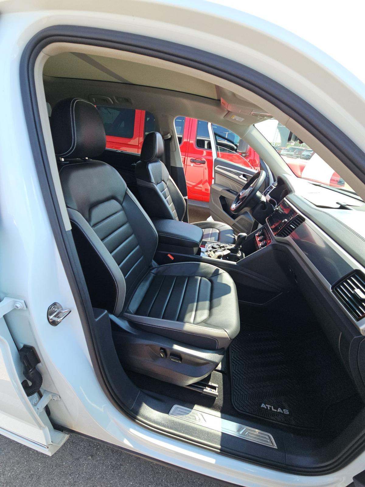 2022 Volkswagen Atlas 3.6L SEL Premium R-Line AWD