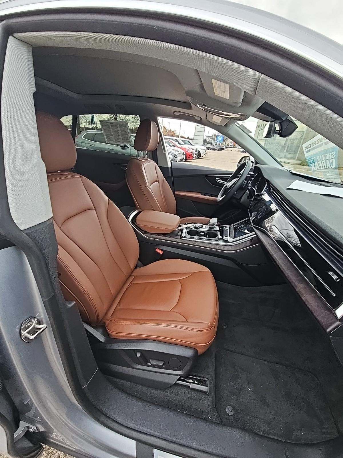 2022 Audi Q8 Premium AWD