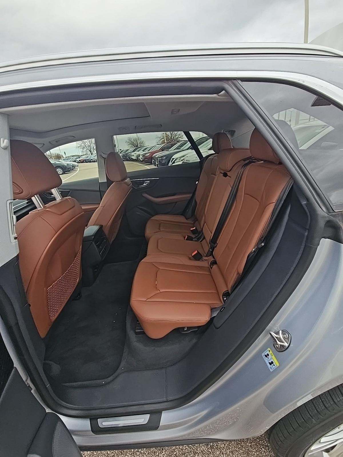 2022 Audi Q8 Premium AWD