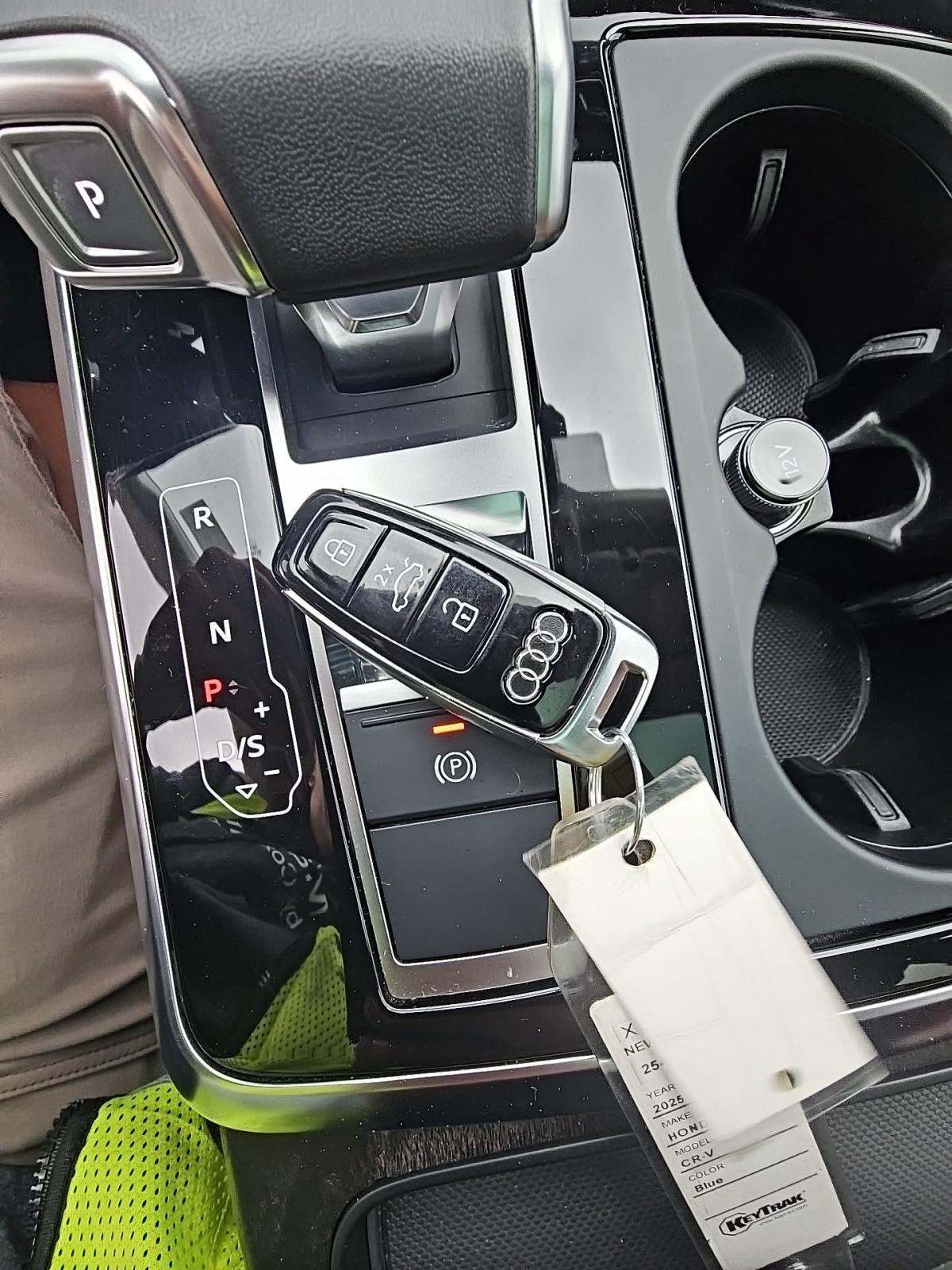 2022 Audi Q8 Premium AWD