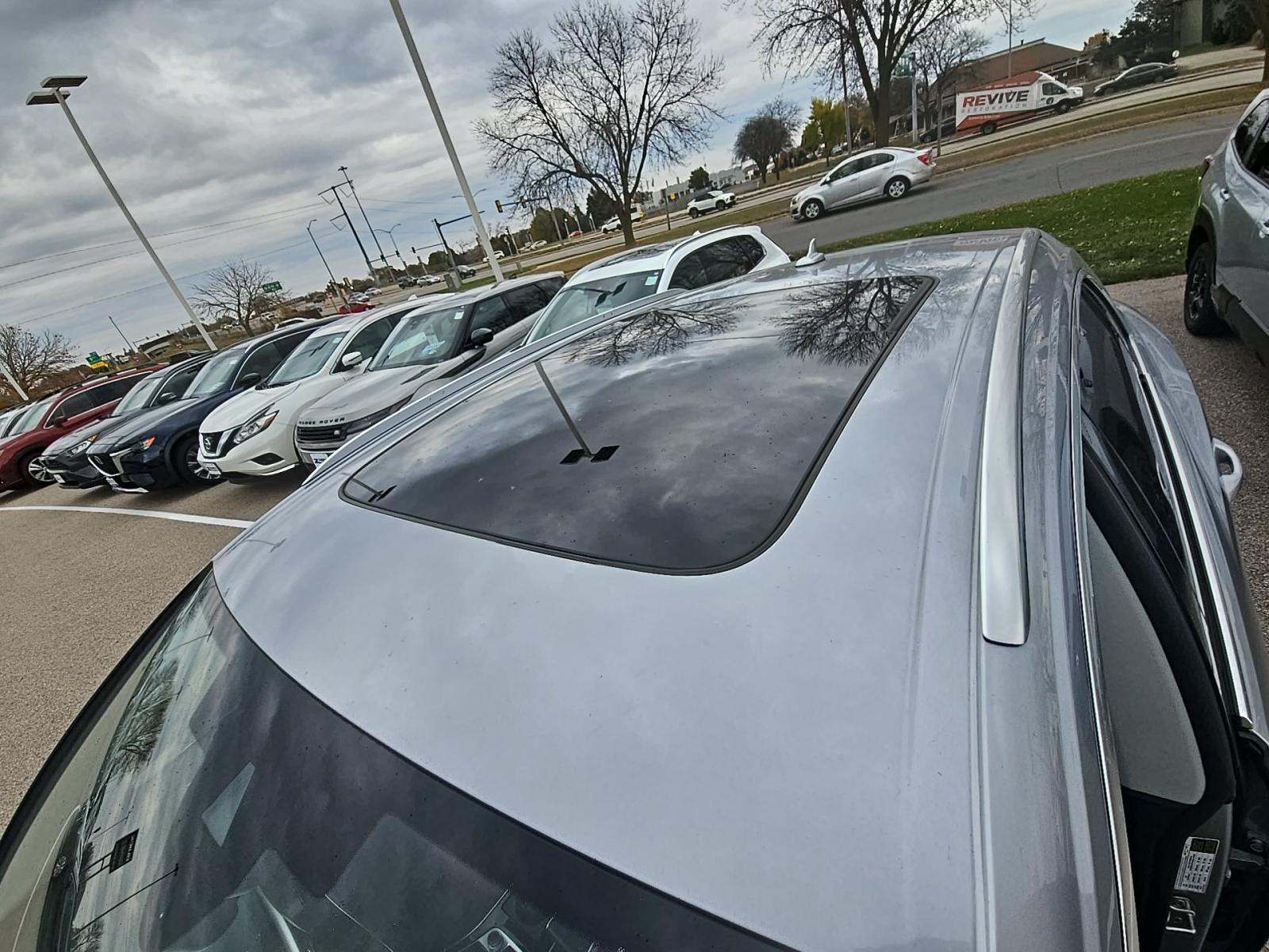 2022 Audi Q8 Premium AWD