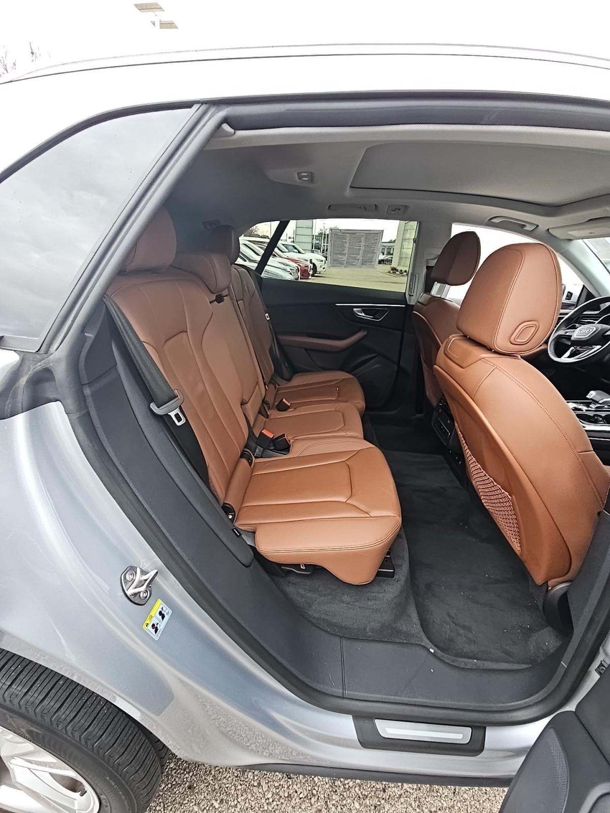 2022 Audi Q8 Premium AWD