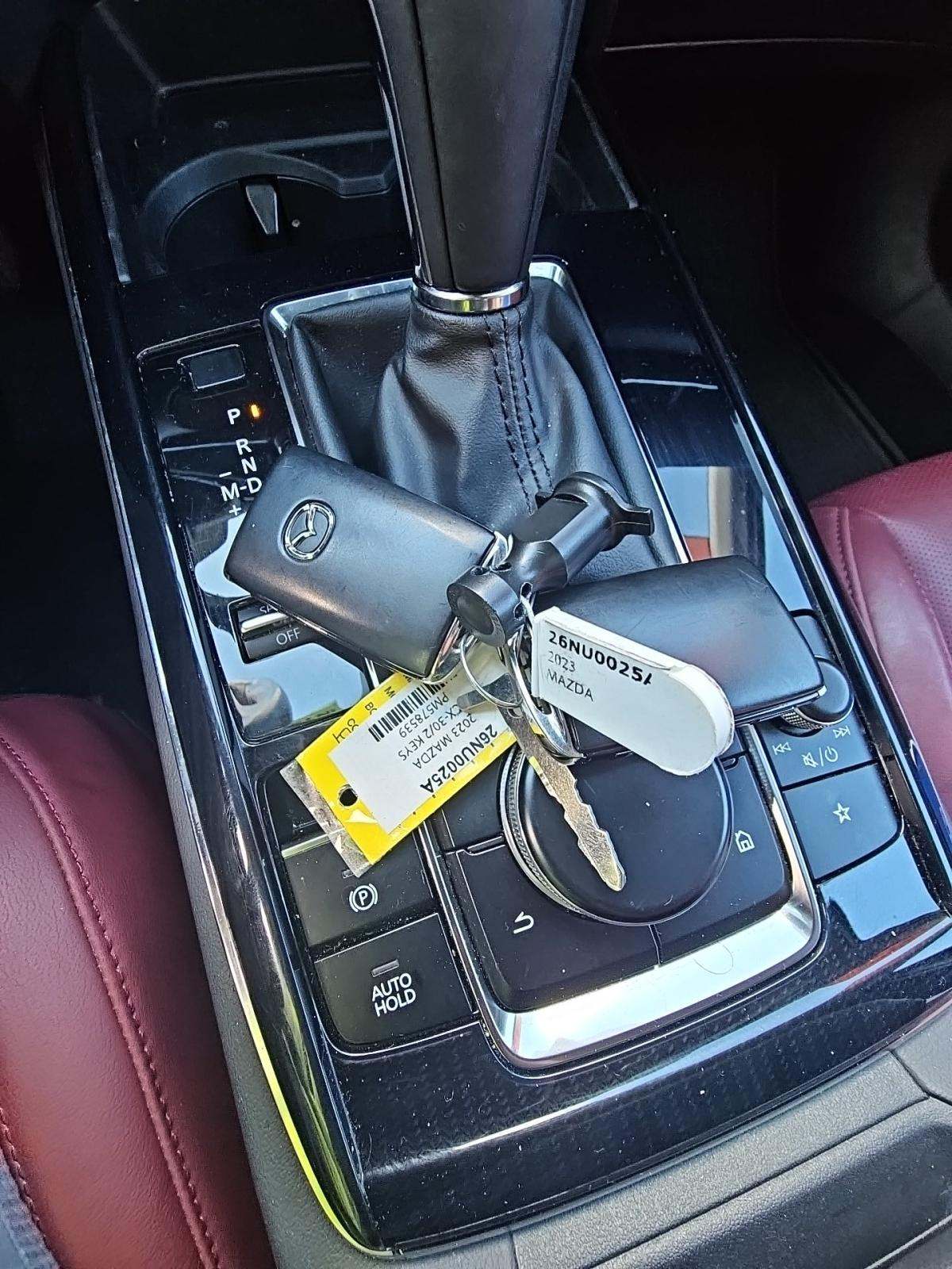 2023 MAZDA CX-30 2.5 S Carbon Edition AWD