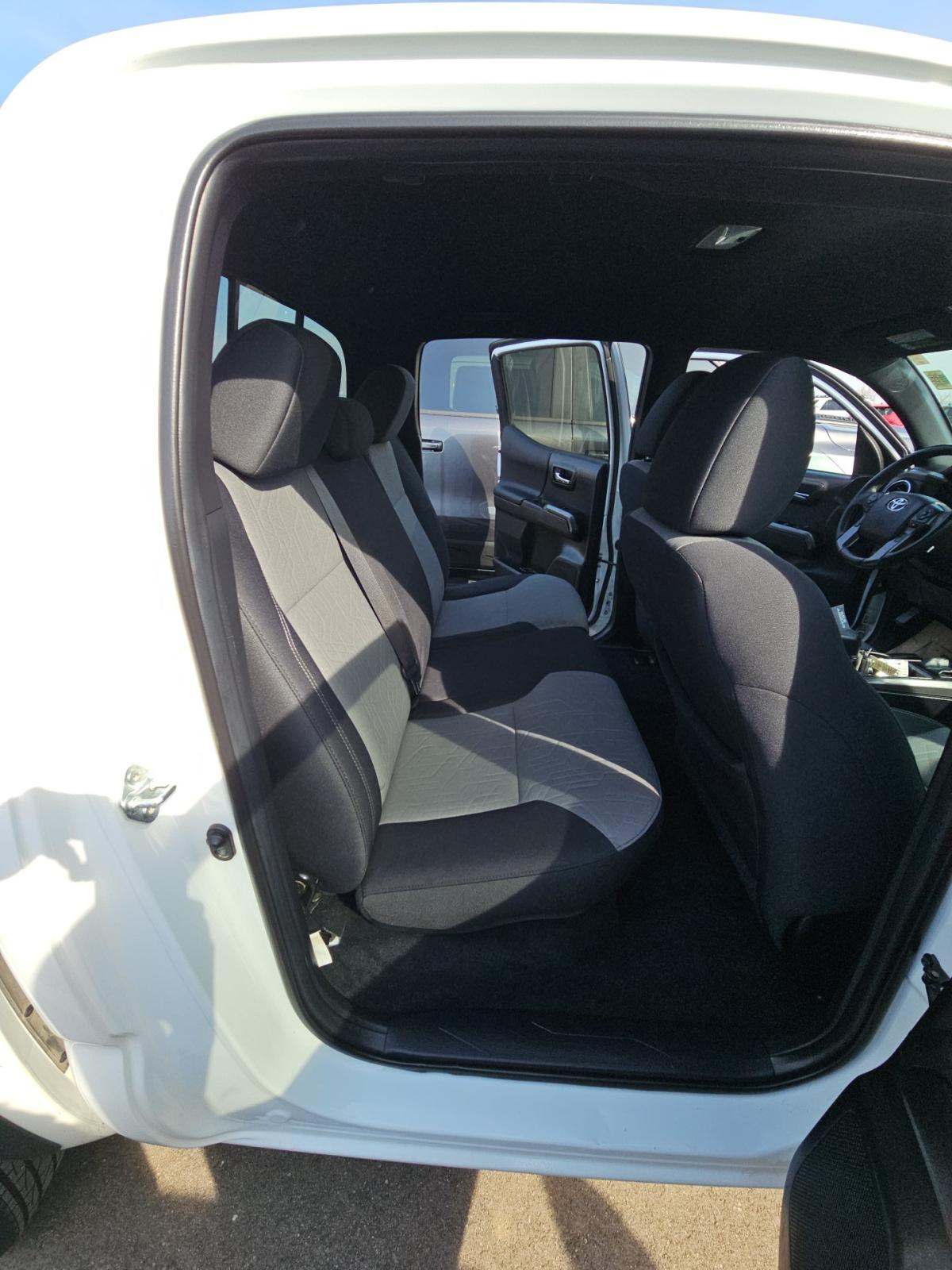 2022 Toyota Tacoma TRD Off-Road AWD