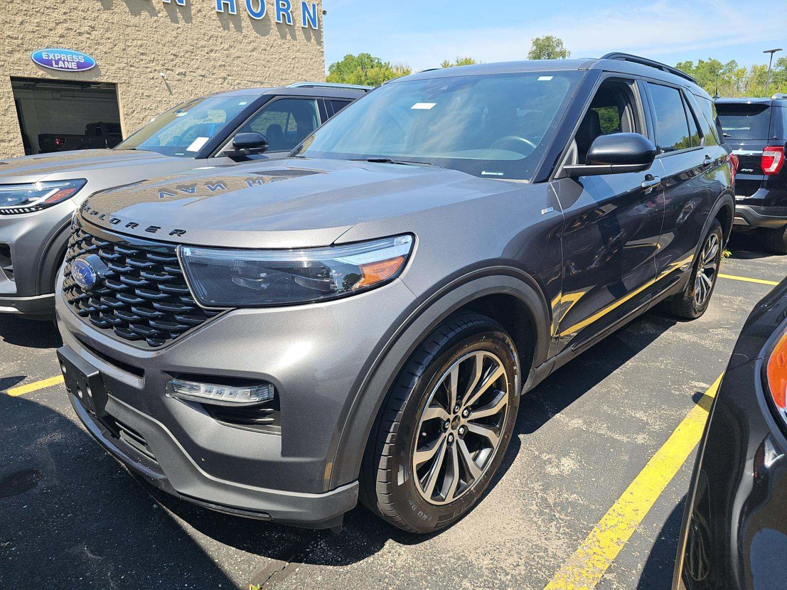 2023 Ford Explorer ST-Line AWD