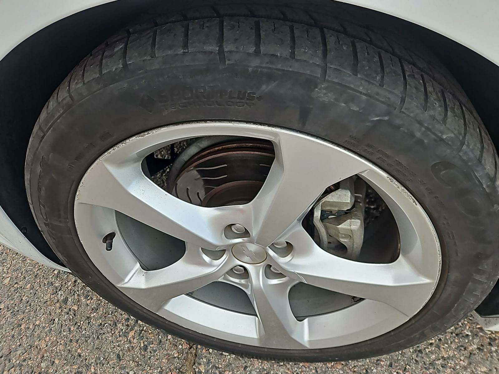 2015 Chevrolet Camaro LT RWD