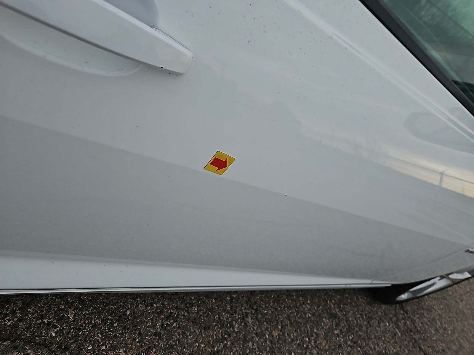 2015 Chevrolet Camaro LT RWD