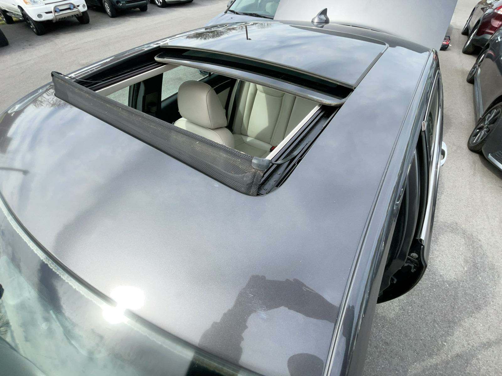 2016 Chrysler 300 C RWD