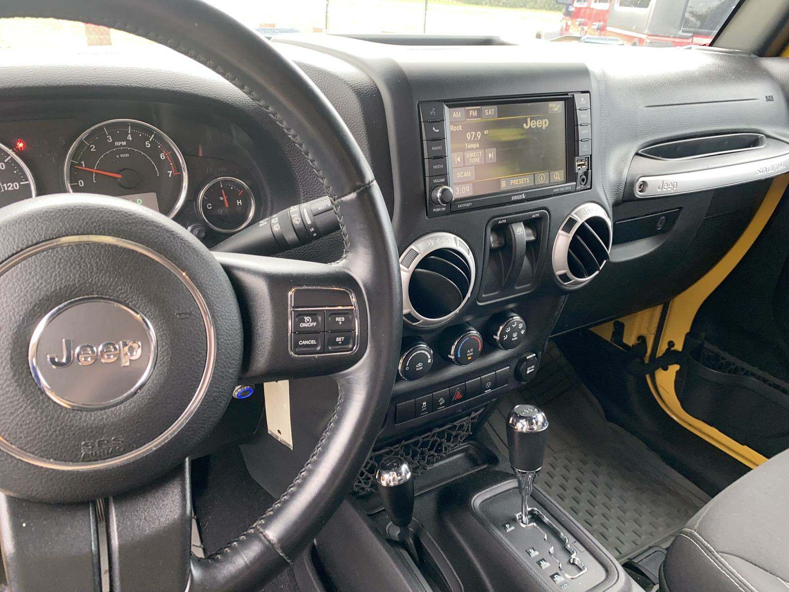 2015 Jeep Wrangler Sahara AWD