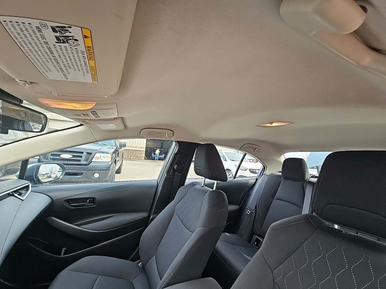 2022 Toyota Corolla LE FWD