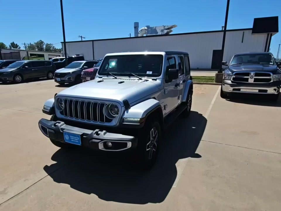 2024 Jeep Wrangler Sahara AWD
