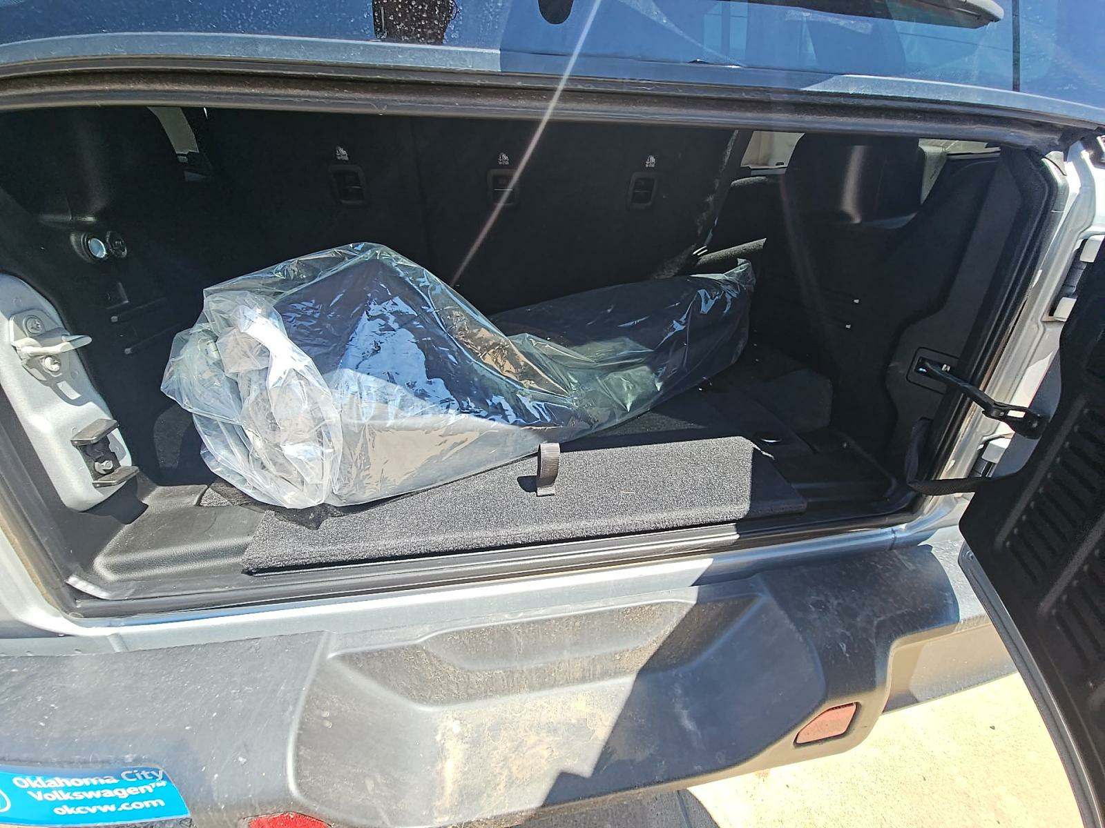 2024 Jeep Wrangler Sahara AWD