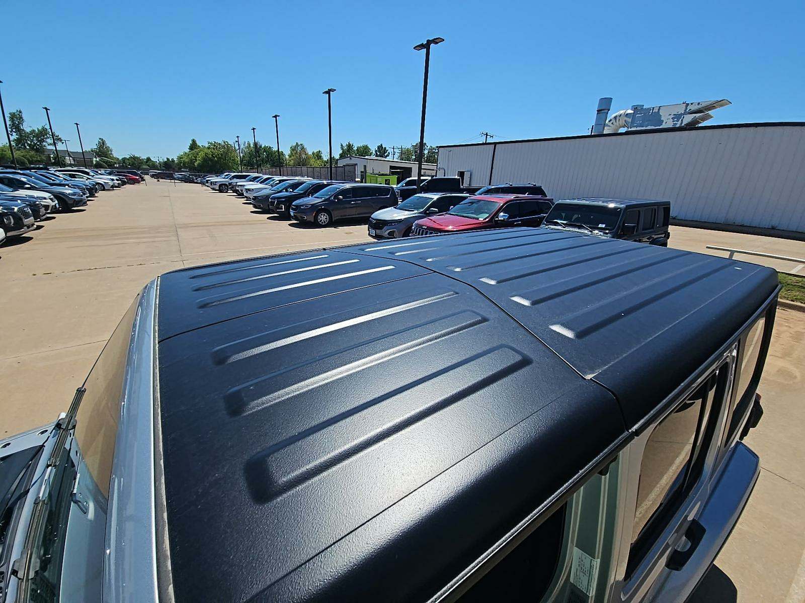 2024 Jeep Wrangler Sahara AWD