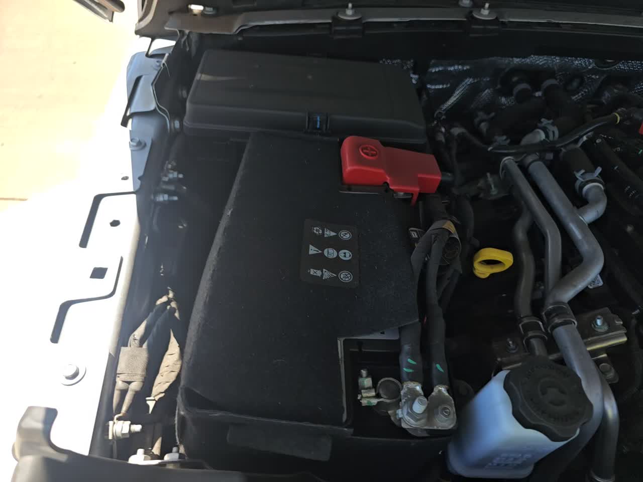 2024 Jeep Wrangler Sahara AWD