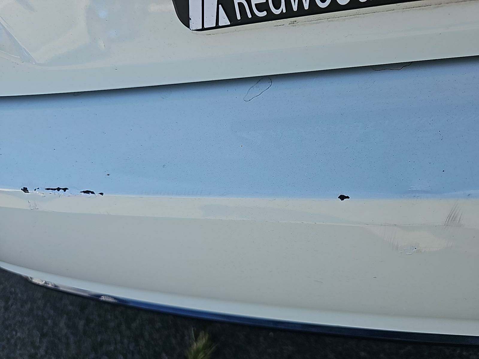 2018 Nissan LEAF S FWD