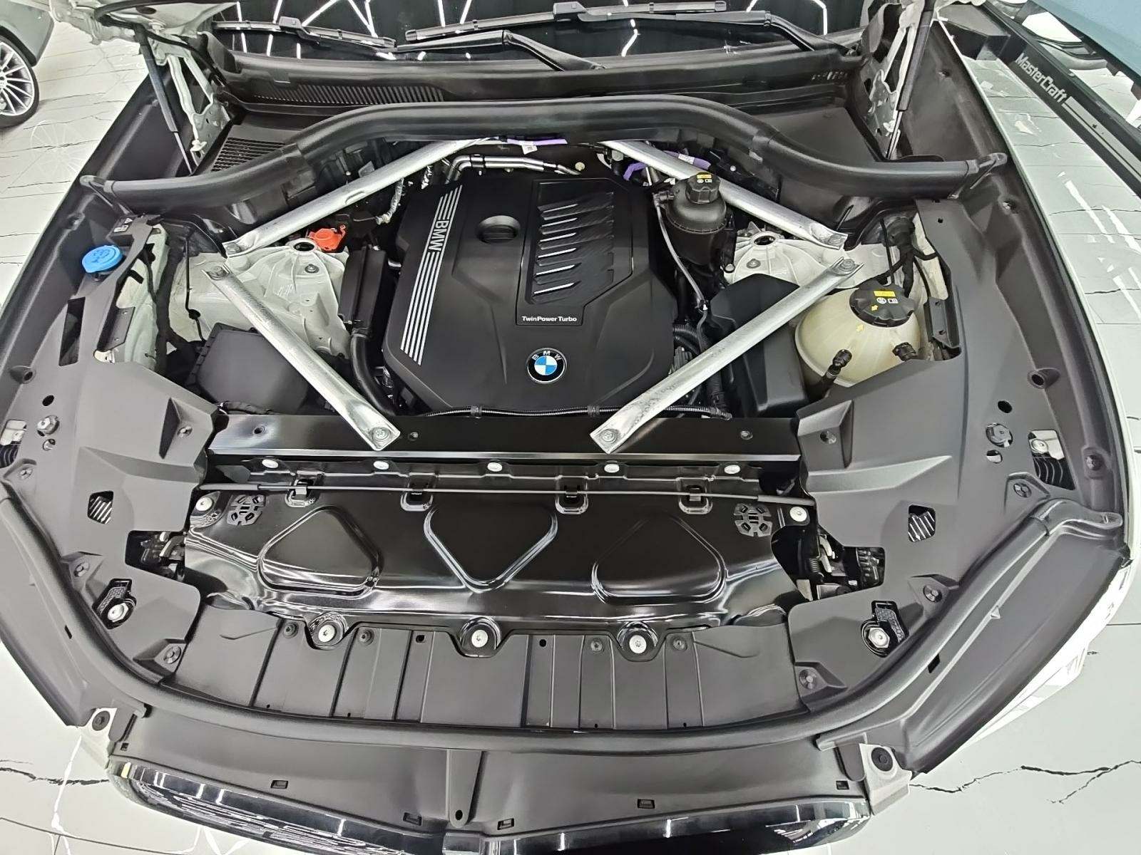 2021 BMW X6 xDrive40i AWD