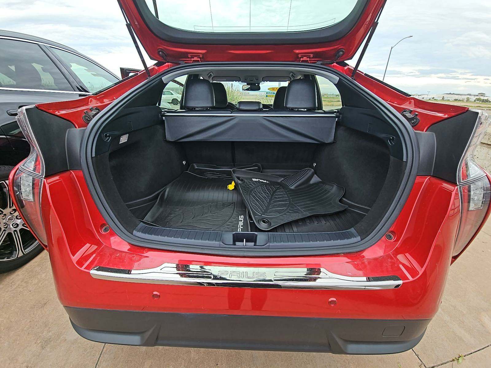 2018 Toyota Prius Four Touring FWD