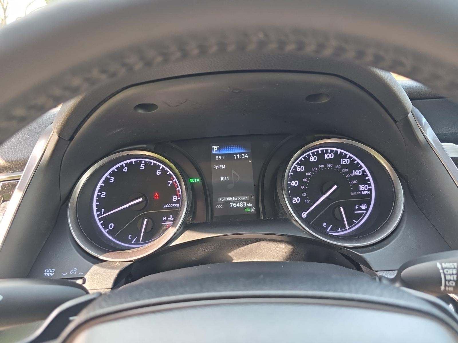 2022 Toyota Camry SE FWD