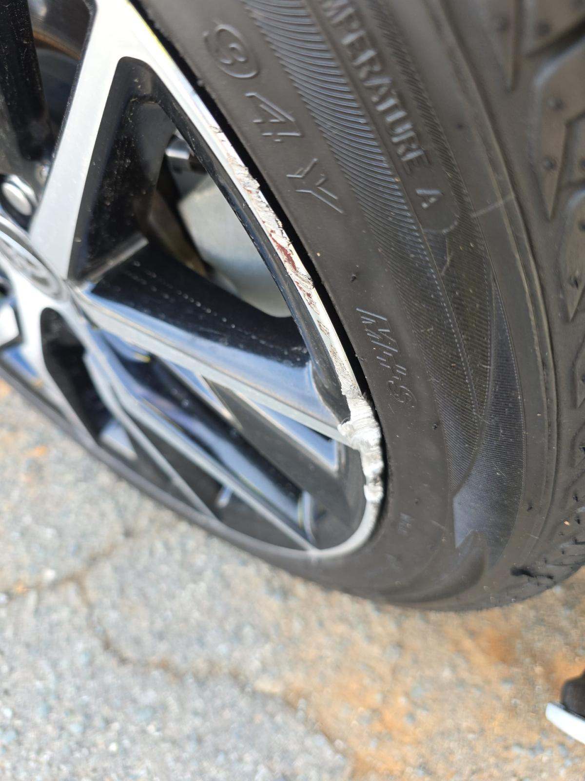 2022 Toyota Camry SE FWD