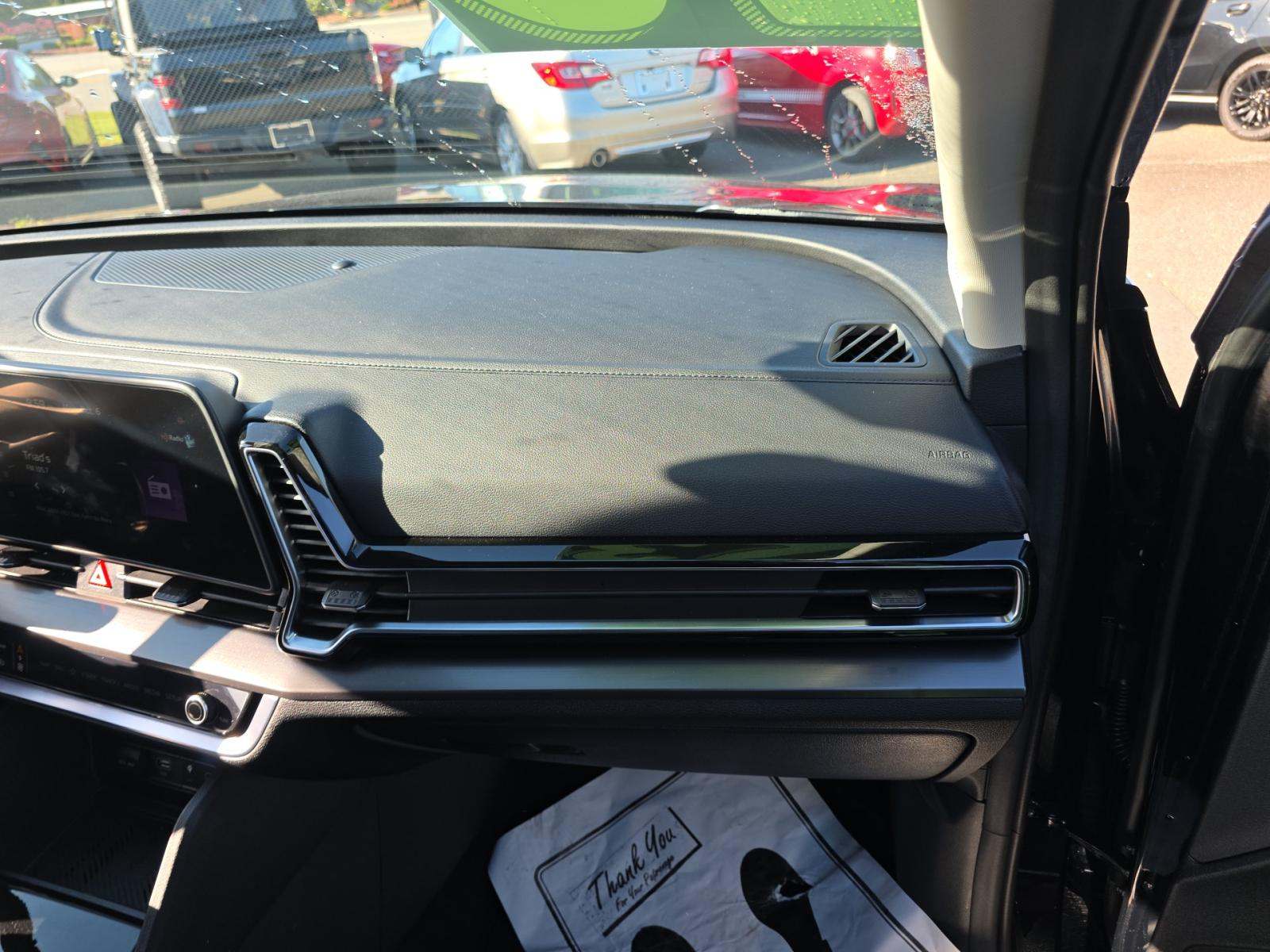 2023 Kia Sportage EX FWD