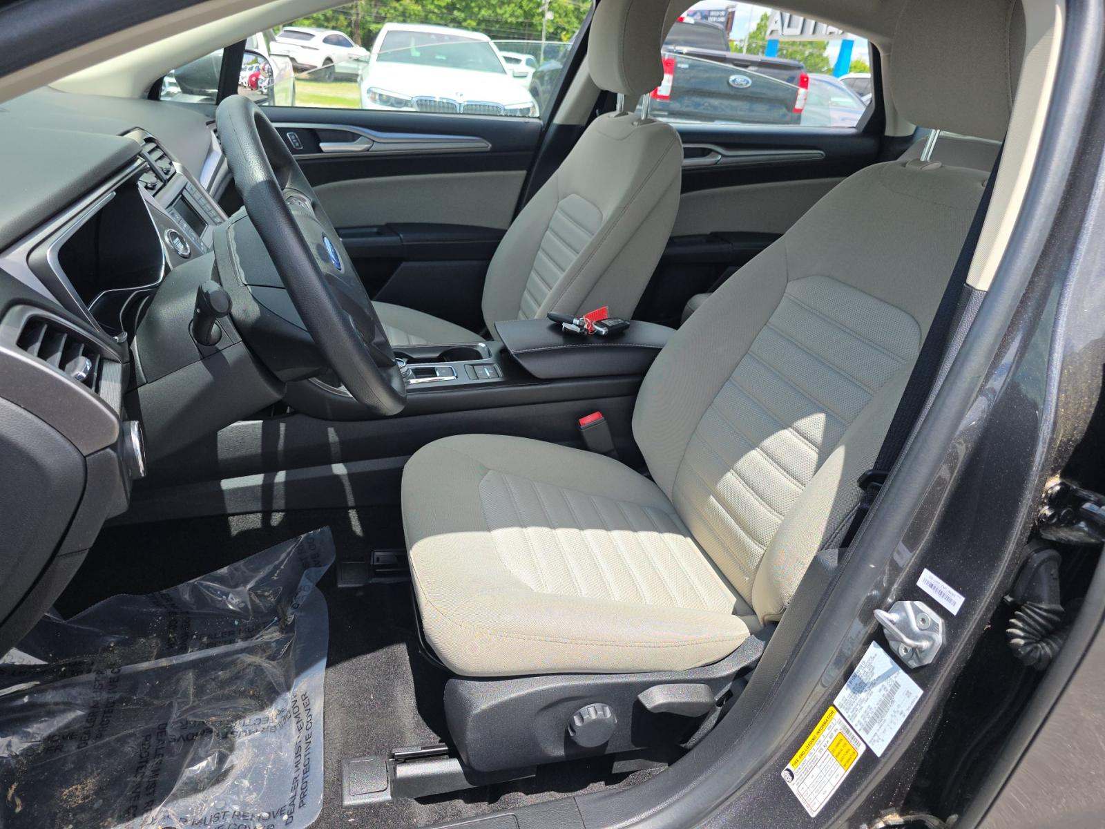 FORD FUSION - 2